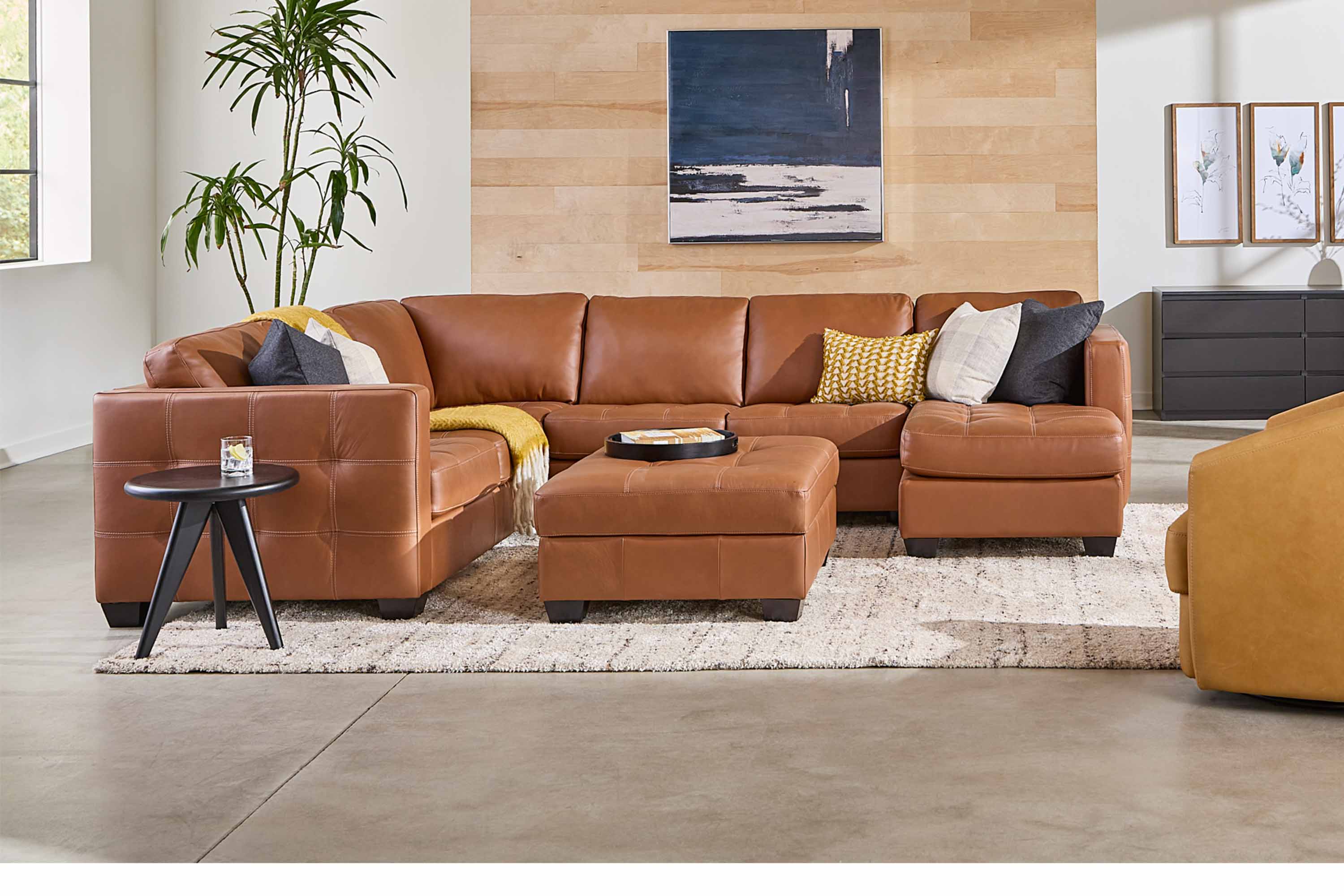 Barrett Leather Sectional - Image 14