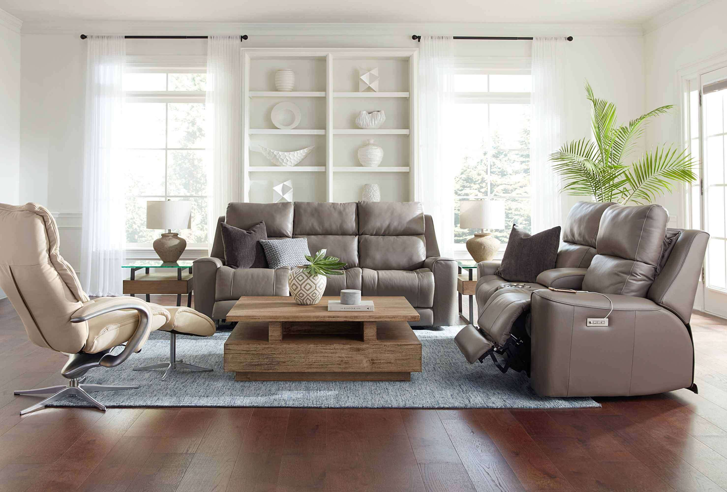 Hastings Leather Power Reclining Loveseat With Articulating Headrest - Image 9