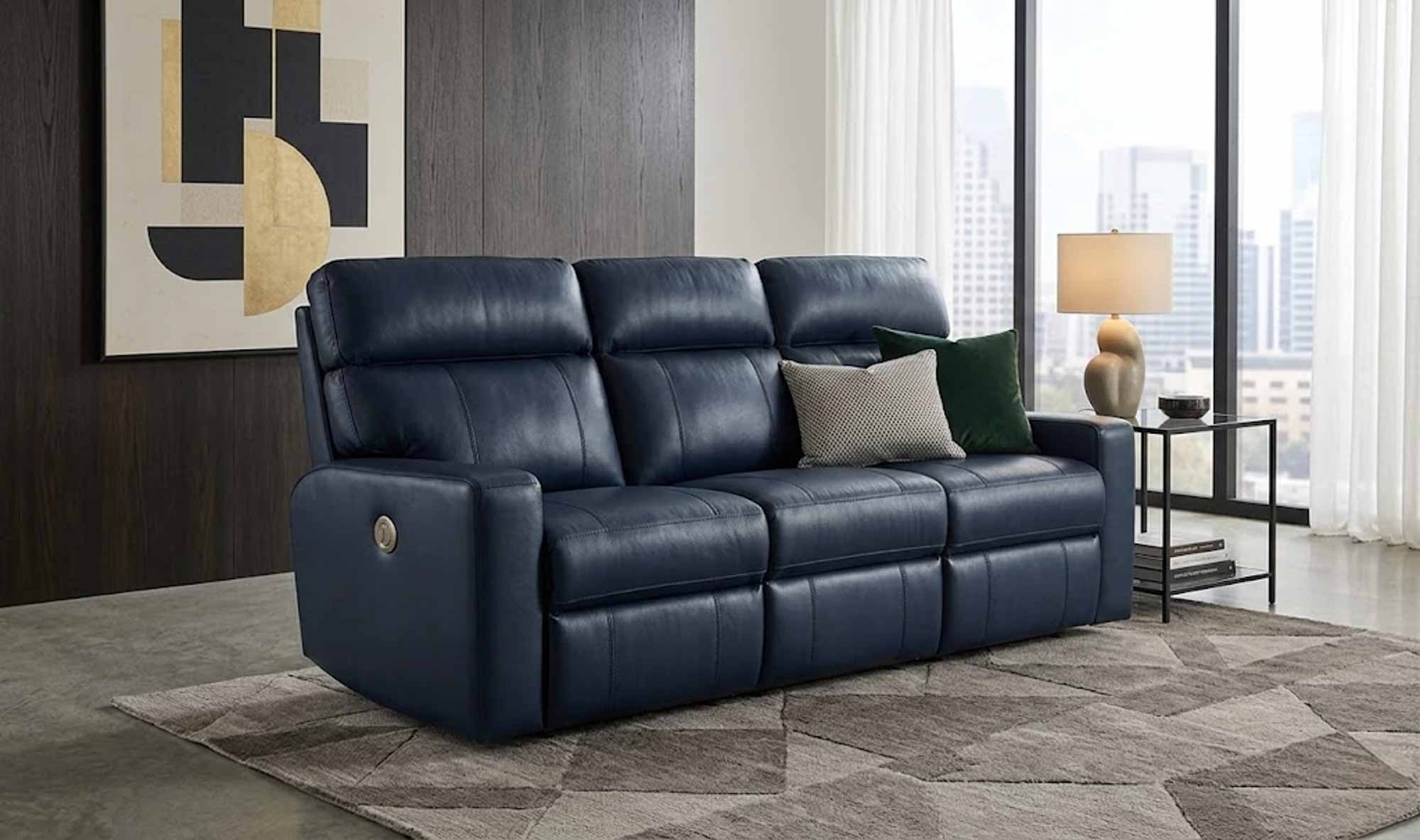 Oakwood Leather Power Reclining Loveseat - Image 9