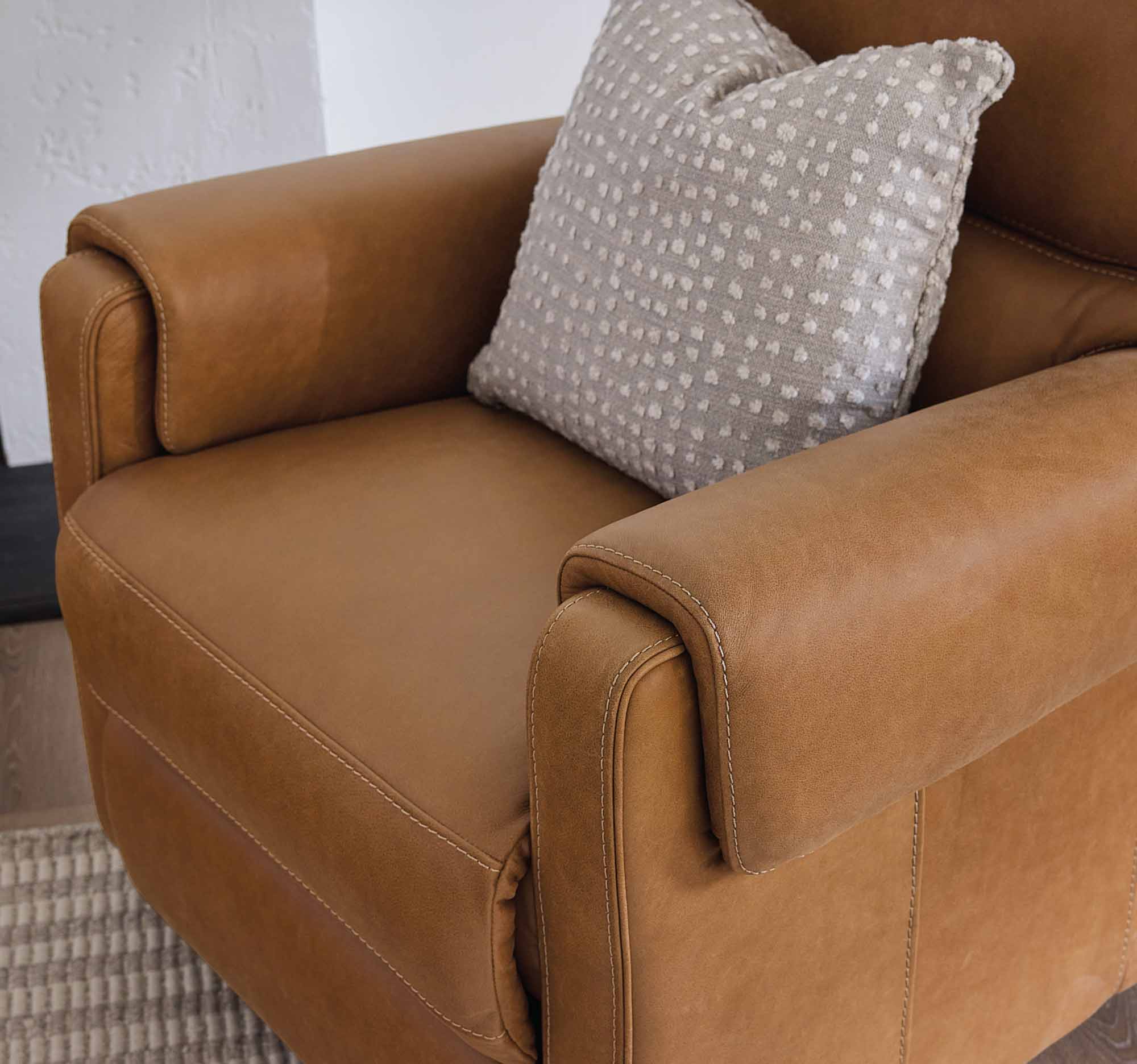 Somers Leather Power Recliner With Articulating Headrest - Image 8