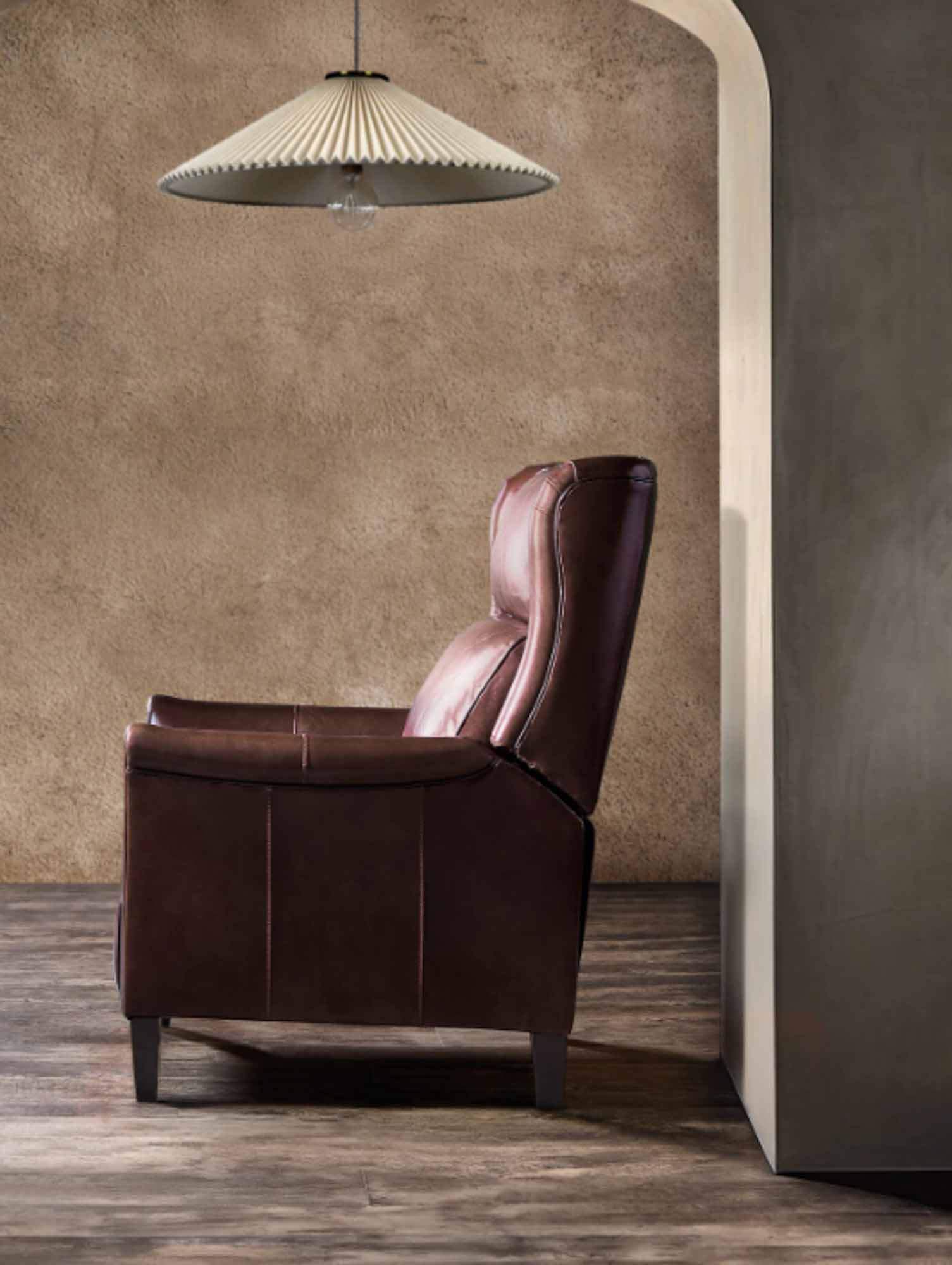 Sundays Leather Power Recliner With Articulating Headrest - Image 9